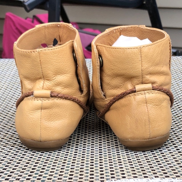 - HOUSE OF HARLOW 1960 ankle moccasins GUC S… - Picture 4 of 8